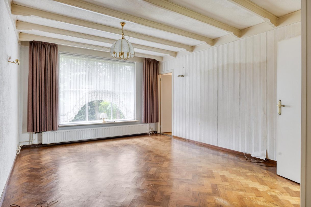 Te koop: Foto Woonhuis aan de Pastoor van Houtstraat 6 in Odiliapeel