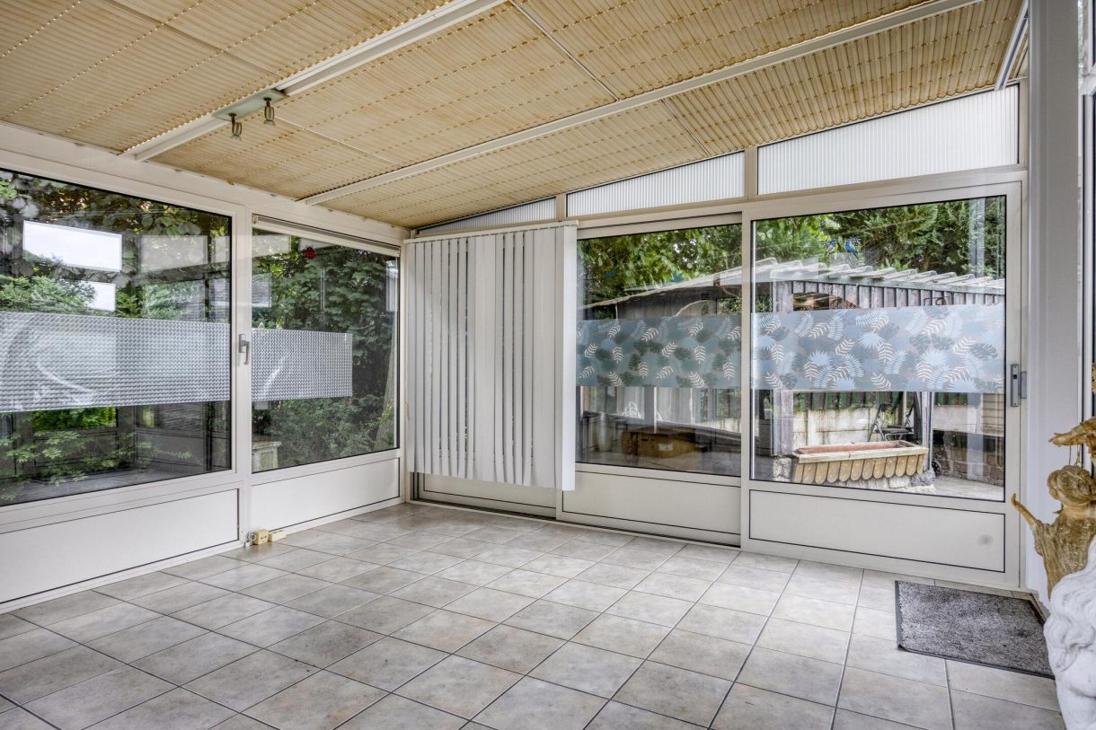 Te koop: Foto Woonhuis aan de Pastoor van Houtstraat 6 in Odiliapeel