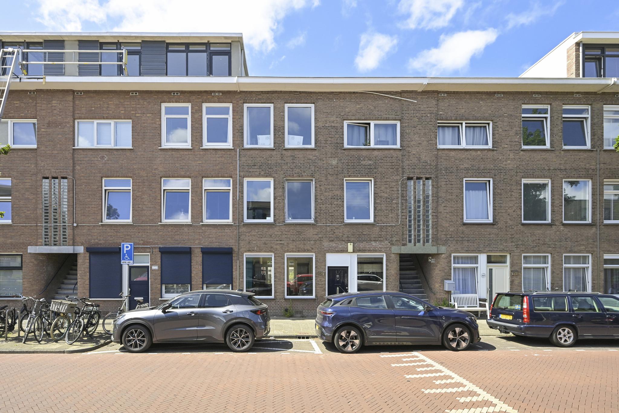 koop  's-Gravenhage  Pluvierstraat 457 – Hoofdfoto