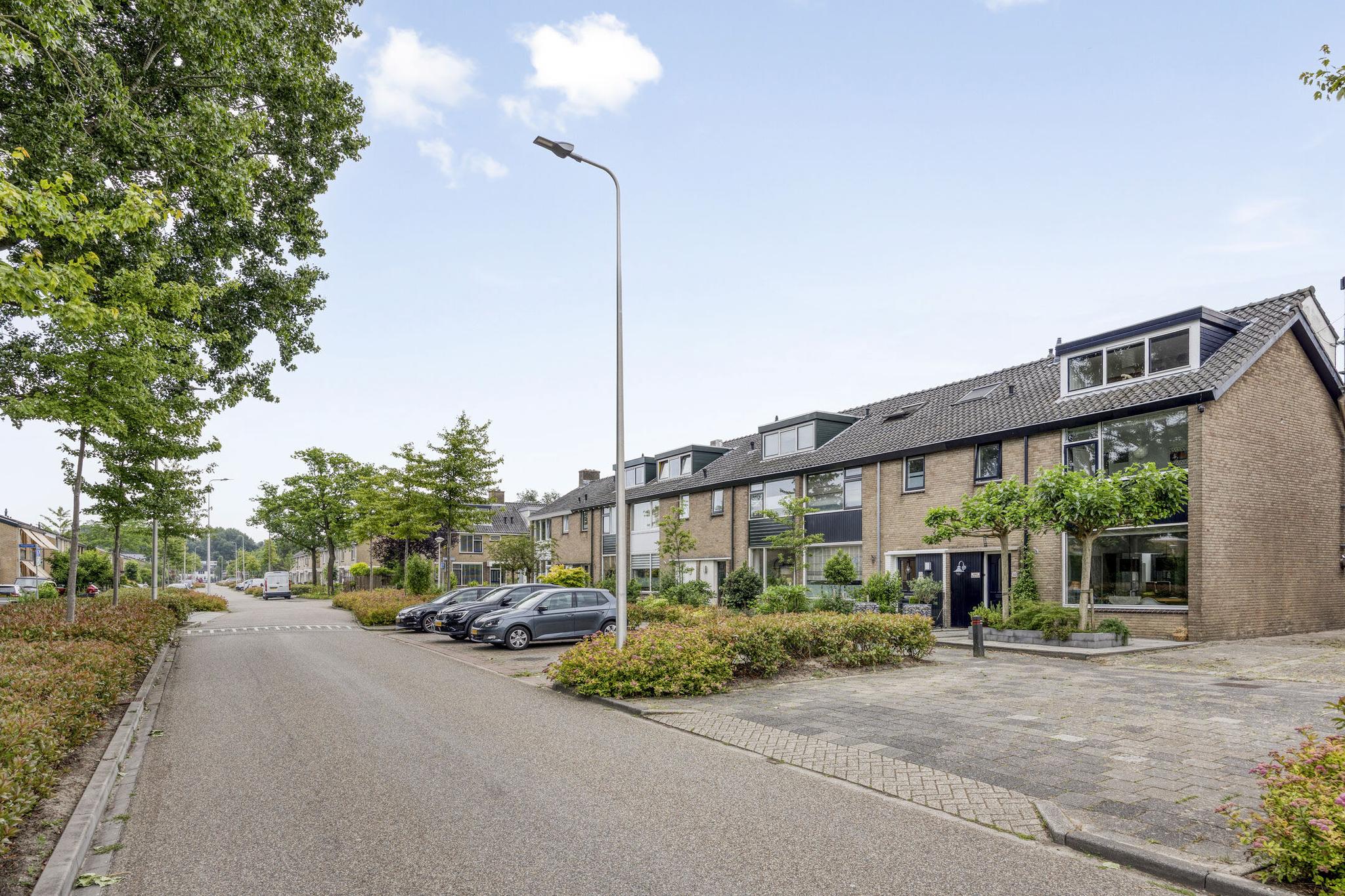 koop  Alphen aan den Rijn  Korenbloemweg 10 – Foto 30
