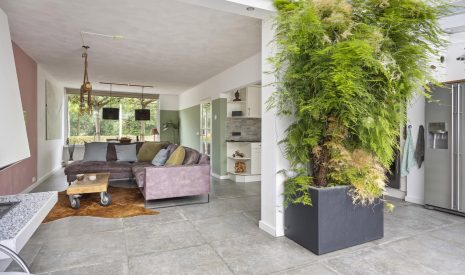 Te koop: Foto Woonhuis aan de Korenbloemweg 10 in Alphen aan den Rijn