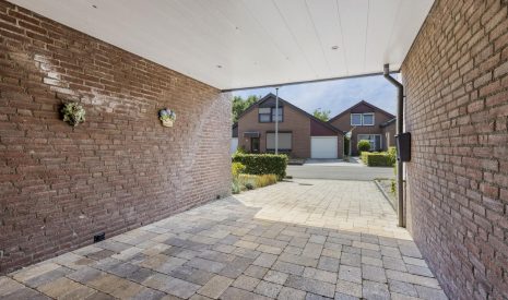Te koop: Foto Woonhuis aan de Bevelandselaan 7 in Heythuysen