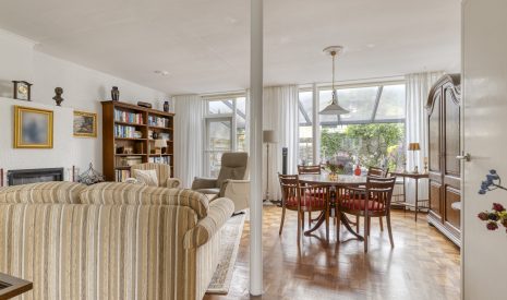 Te koop: Foto Woonhuis aan de Obrechthof 12 in Alphen aan den Rijn