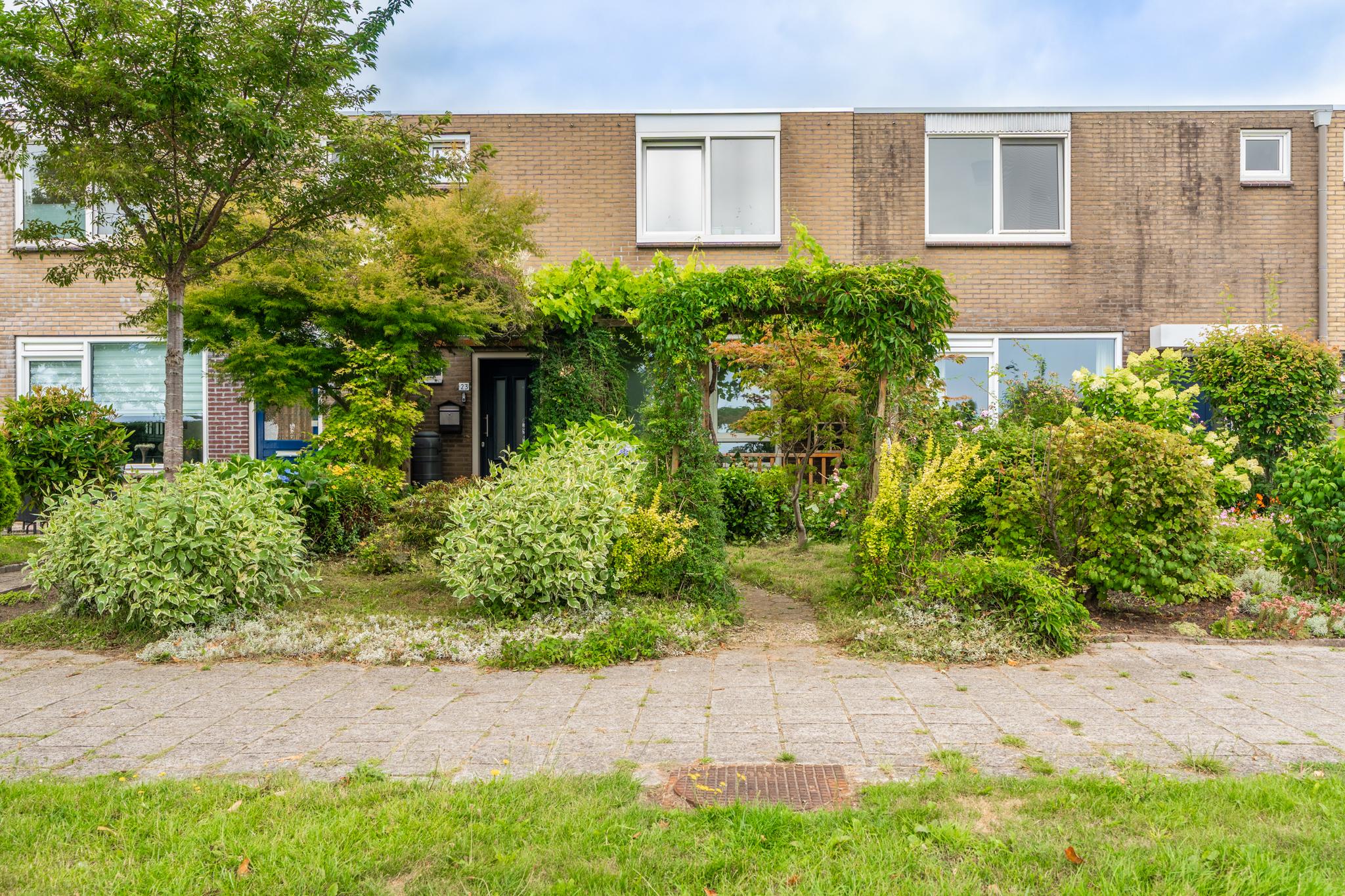 koop  Hoogezand  Zuiderkroon 23 – Hoofdfoto