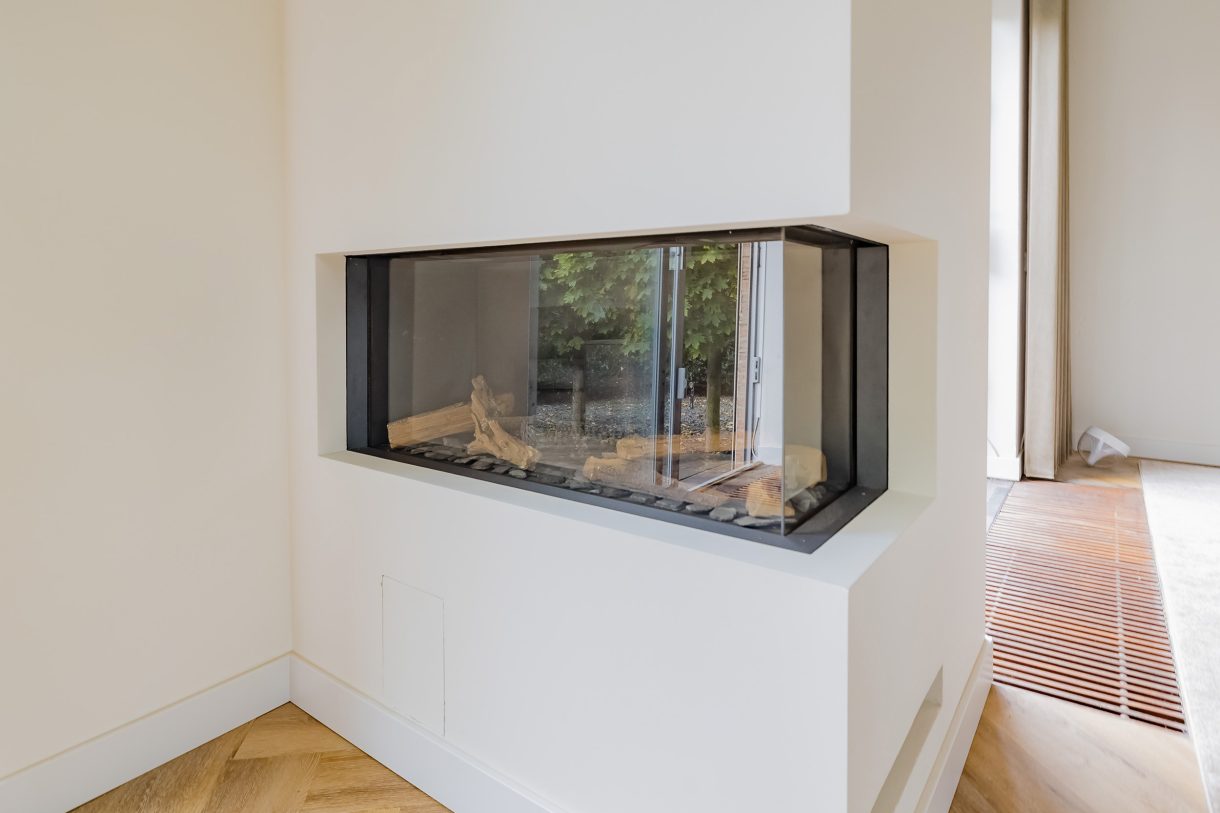 Te koop: Foto Woonhuis aan de Langeweg 86 in Roelofarendsveen