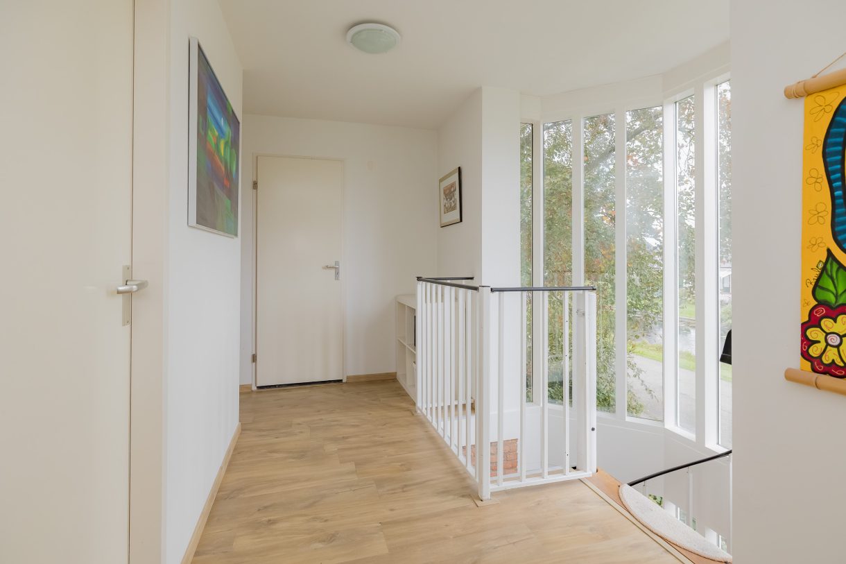 Te koop: Foto Woonhuis aan de Langeweg 86 in Roelofarendsveen