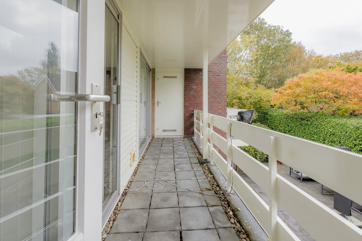 Te koop: Foto Woonhuis aan de Langeweg 86 in Roelofarendsveen