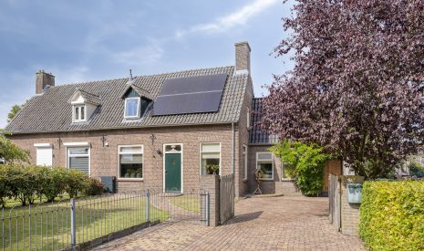 Hoofdfoto van Zeeland Schoolstraat 10