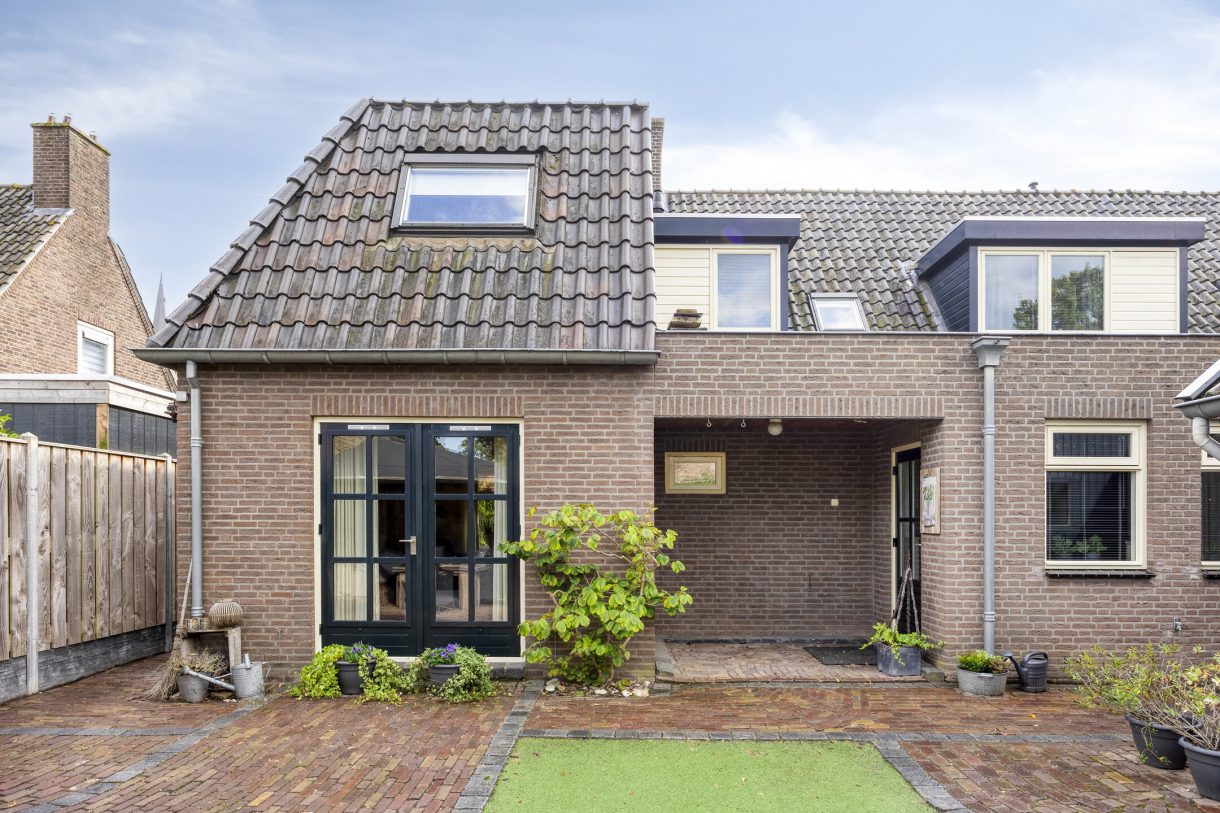 Te koop: Foto Woonhuis aan de Schoolstraat 10 in Zeeland