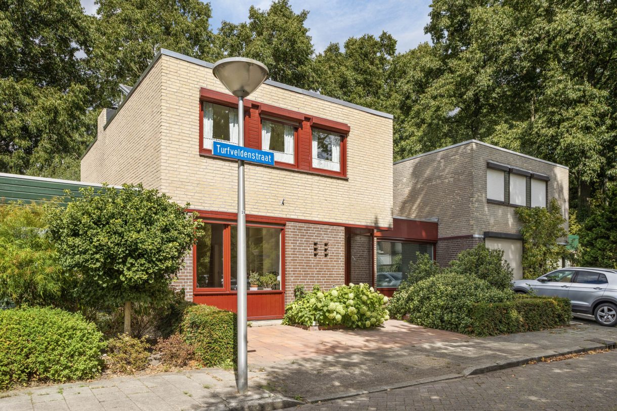 Te koop: Foto Woonhuis aan de Turfveldenstraat 22 in Eindhoven