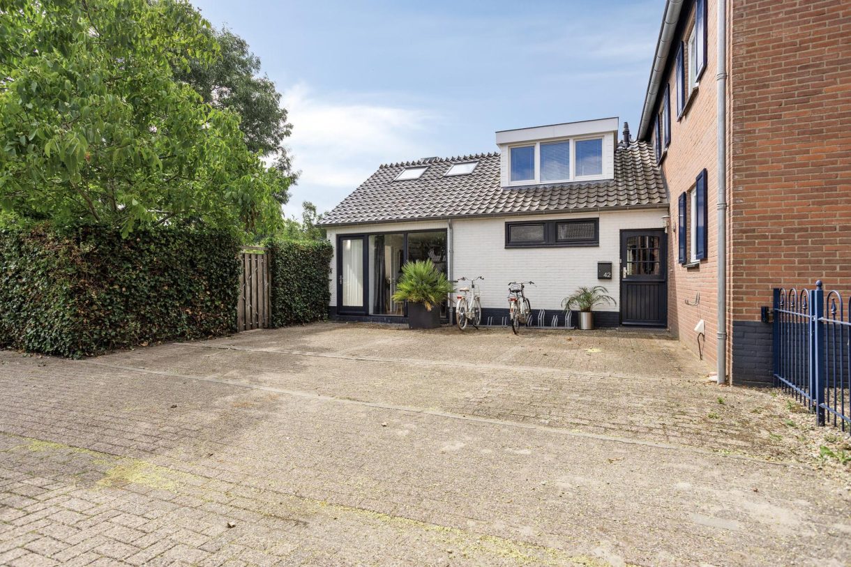 Te koop: Foto Woonhuis aan de Molenstraat 42 in Boven-Leeuwen