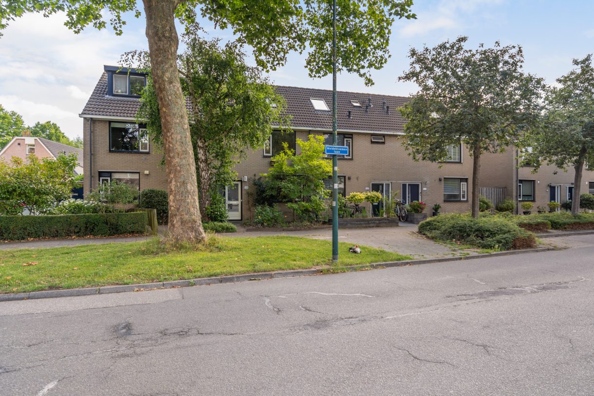 Te koop: Foto Woonhuis aan de Weidebloemenlaan 101 in Woerden