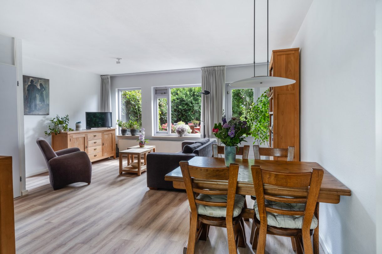 Te koop: Foto Woonhuis aan de Weidebloemenlaan 101 in Woerden