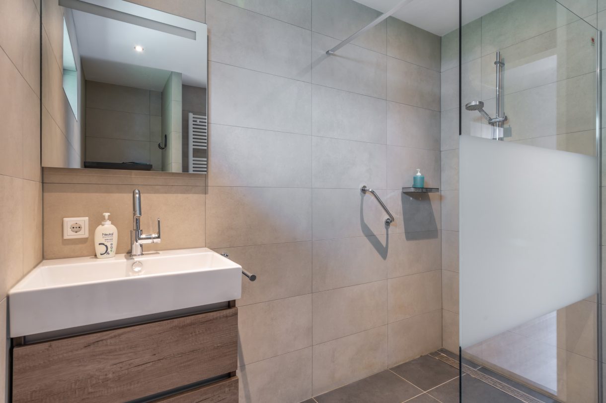 Te koop: Foto Woonhuis aan de Weidebloemenlaan 101 in Woerden