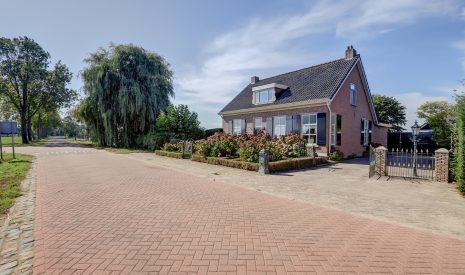 Te koop: Foto Woonhuis aan de Groenendijk 33 in Oosteind