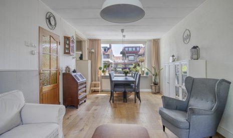 Te koop: Foto Woonhuis aan de Cederstraat 18 in Alphen aan den Rijn