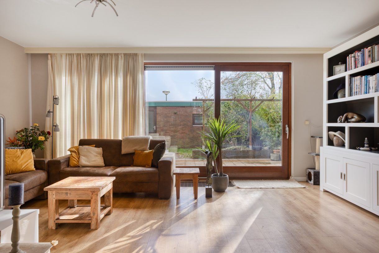 Te koop: Foto Woonhuis aan de Prins Bernhardstraat 61 in Koudekerk aan den Rijn