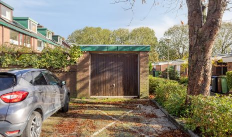 Te koop: Foto Woonhuis aan de Prins Bernhardstraat 61 in Koudekerk aan den Rijn