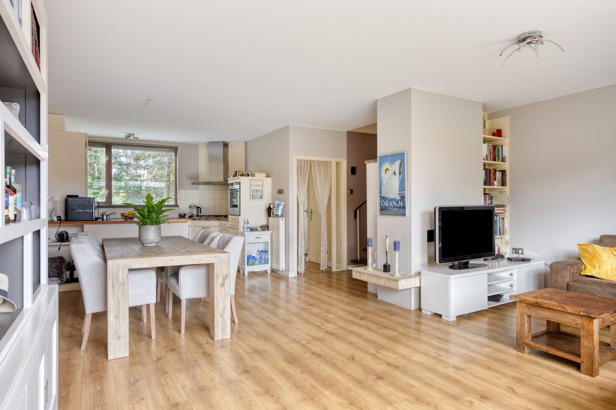 Te koop: Foto Woonhuis aan de Prins Bernhardstraat 61 in Koudekerk aan den Rijn