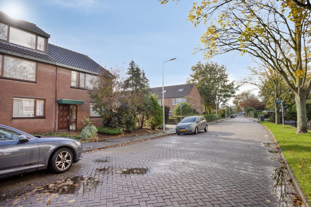 Te koop: Foto Woonhuis aan de Prins Bernhardstraat 61 in Koudekerk aan den Rijn