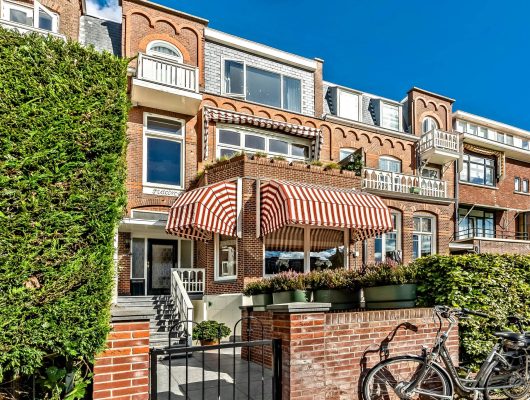 Hoofdfoto van 's-Gravenhage Badhuisweg 64A