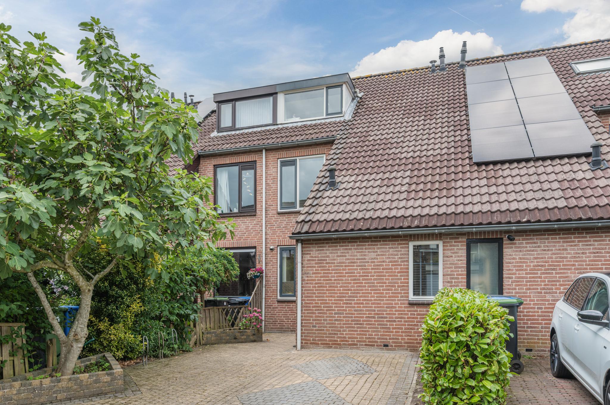 koop  Woerden  Ganzerikveld 28 – Hoofdfoto