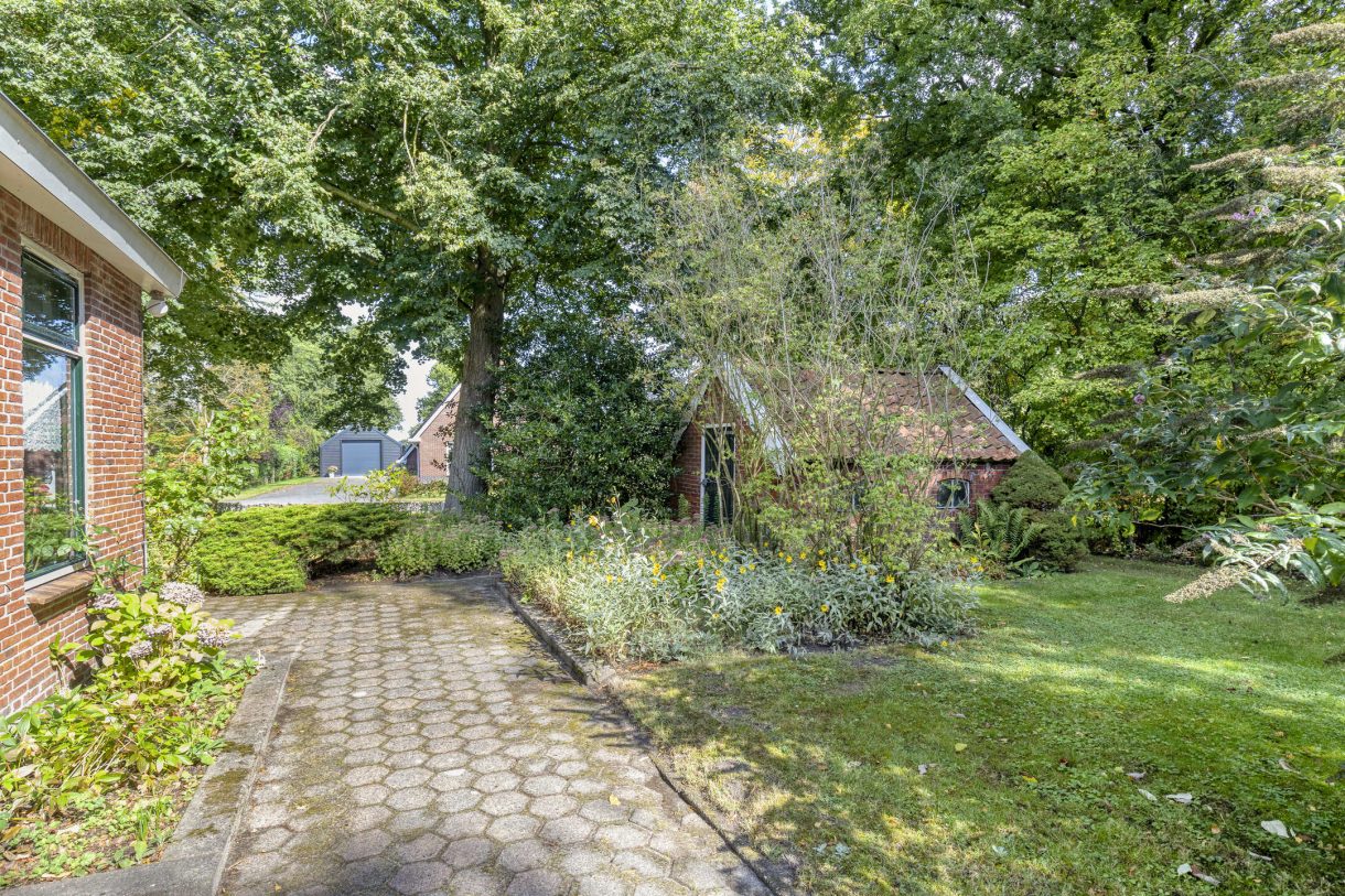 Te koop: Foto Woonhuis aan de de Ring 31 in Leutingewolde