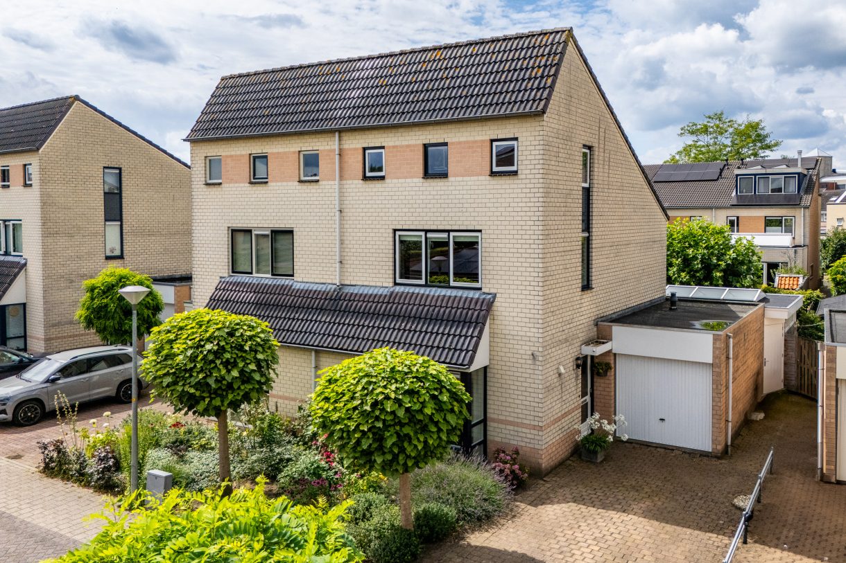 Te koop: Foto Woonhuis aan de Henriette Polaklaan 110 in Zutphen