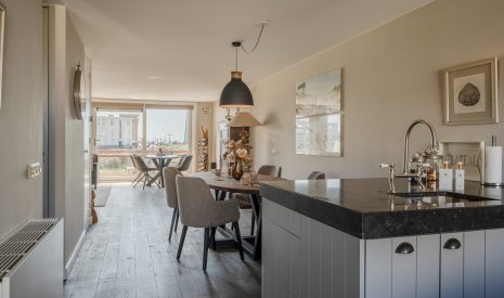 Te koop: Foto Appartement aan de Zeeruststraat 82 in 's-Gravenhage