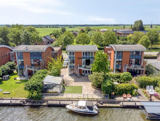 Hoofdfoto van Alphen aan den Rijn Steekterweg 80G