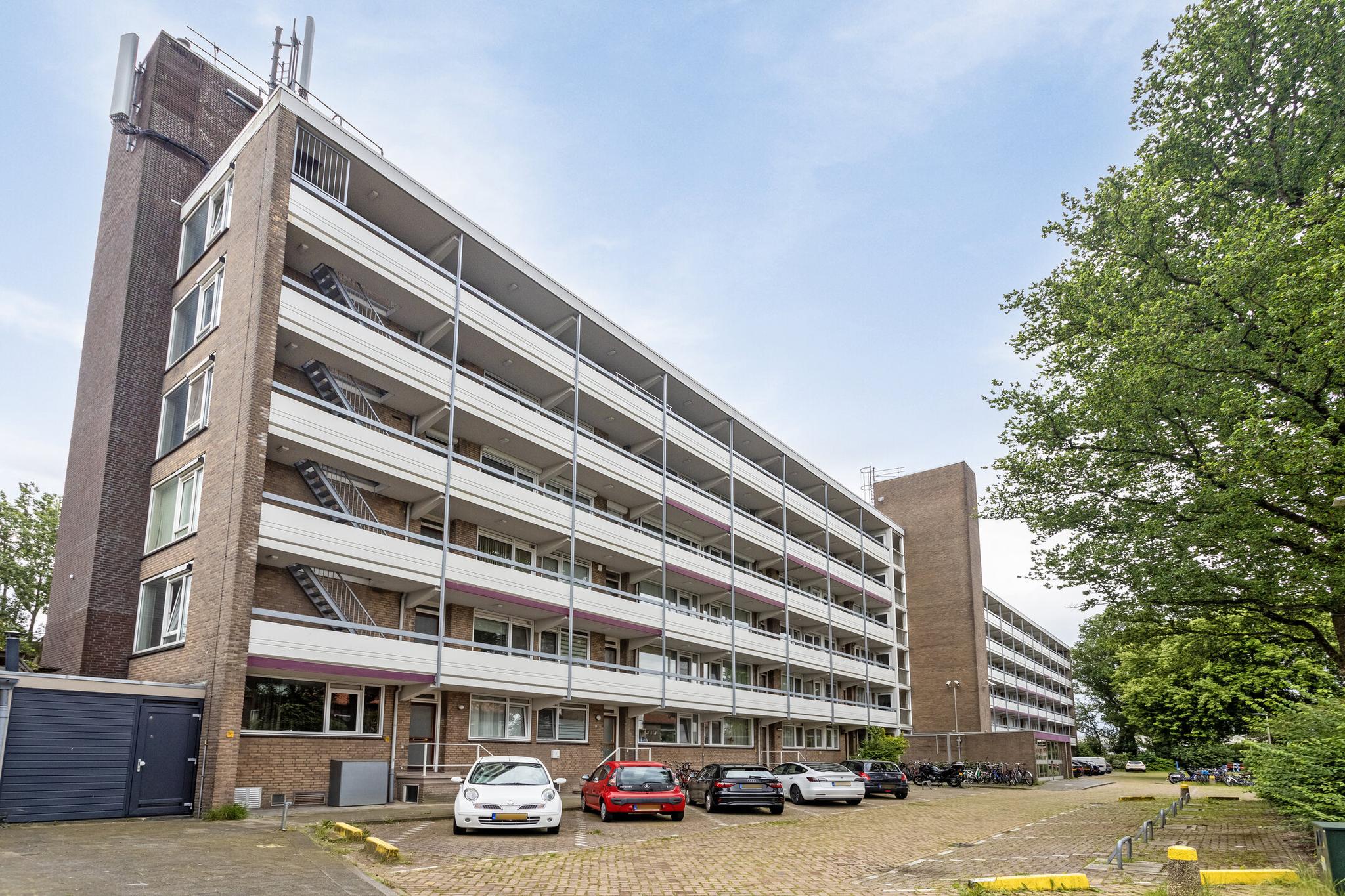 koop  Amstelveen  Mr. F.A. van Hallweg 50 – Hoofdfoto