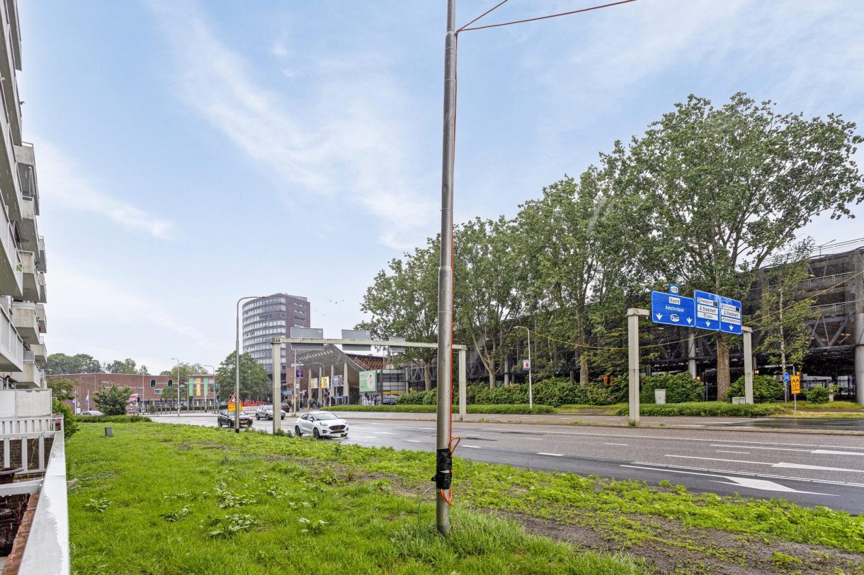 Te koop: Foto Appartement aan de Mr. F.A. van Hallweg 50 in Amstelveen