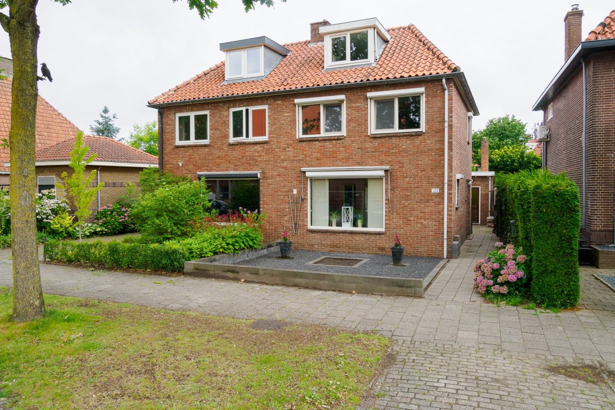 Te koop: Foto Woonhuis aan de Krabbenbosweg 128 in Hengelo