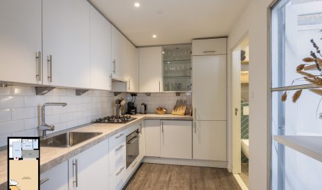 Te koop: Foto Woonhuis aan de Spoorbaanstraat 10 in Schiedam
