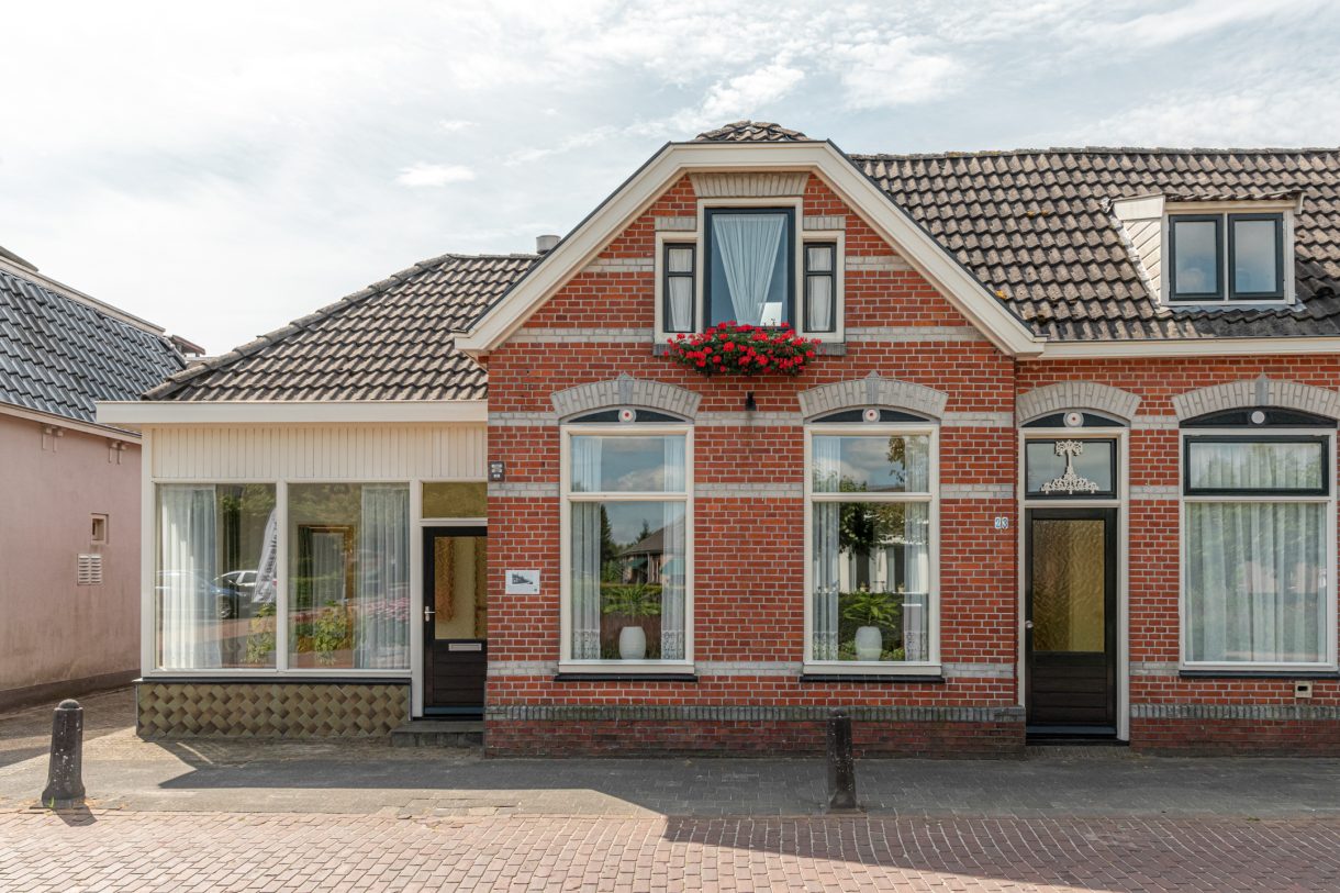 Te koop: Foto Woonhuis aan de Buorren 23 in Oudega