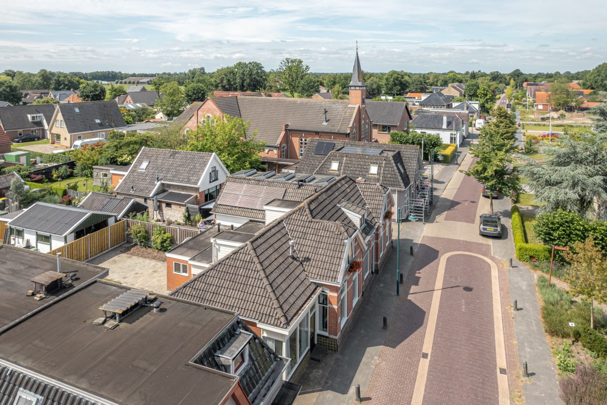Te koop: Foto Woonhuis aan de Buorren 23 in Oudega