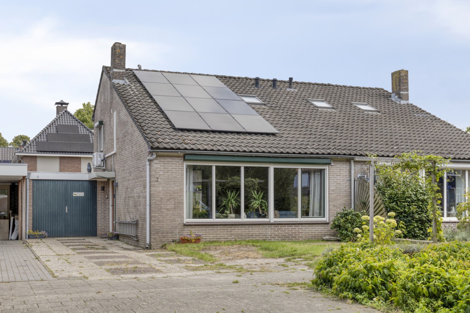 koop  Aalten  Reviusstraat 2 – Hoofdfoto