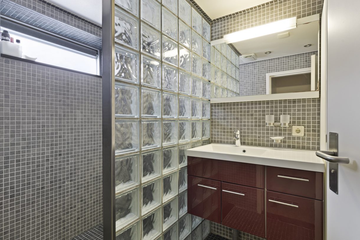 Te koop: Foto Woonhuis aan de Rijksstraatweg 143 in Elst Ut