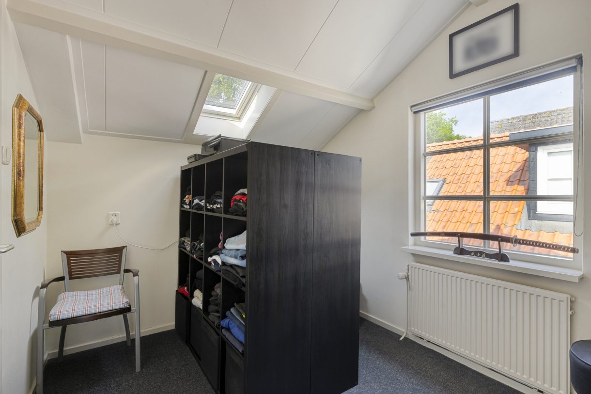 Te koop: Foto Woonhuis aan de Rijksstraatweg 143 in Elst Ut