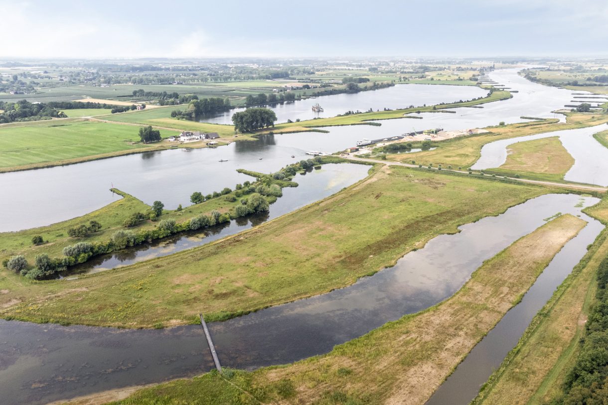 Te koop: Foto Woonhuis aan de Rijksstraatweg 143 in Elst Ut