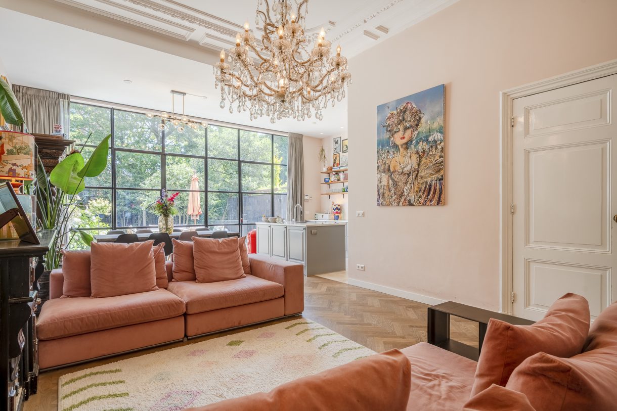Te koop: Foto Woonhuis aan de Jan van Nassaustraat 11 in 's-Gravenhage