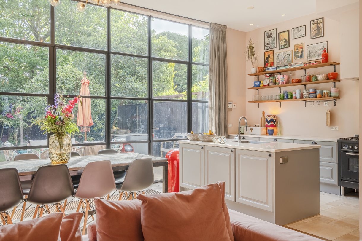 Te koop: Foto Woonhuis aan de Jan van Nassaustraat 11 in 's-Gravenhage