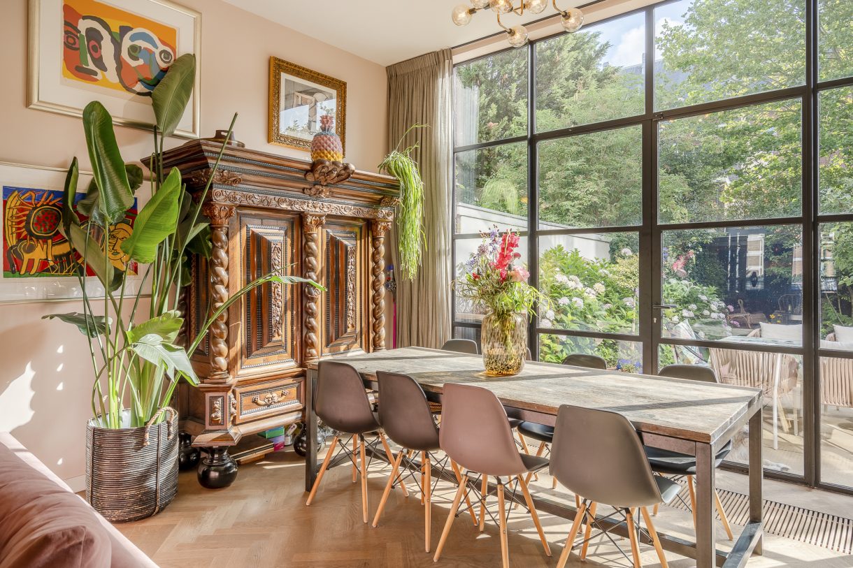 Te koop: Foto Woonhuis aan de Jan van Nassaustraat 11 in 's-Gravenhage