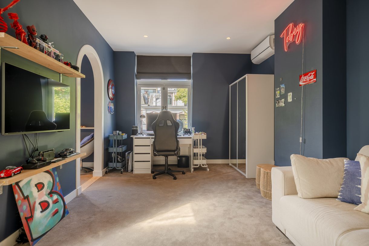 Te koop: Foto Woonhuis aan de Jan van Nassaustraat 11 in 's-Gravenhage