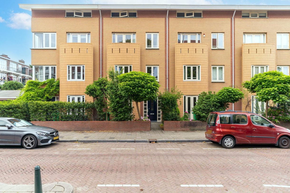 Te koop of huur: Foto Woonhuis aan de Van Hoornbeekstraat 8A in 's-Gravenhage