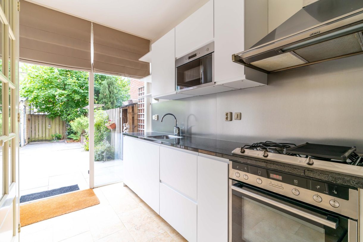 Te koop of huur: Foto Woonhuis aan de Van Hoornbeekstraat 8A in 's-Gravenhage