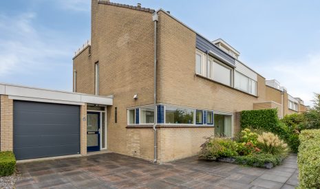 koop  Koudekerk aan den Rijn  Den Tollstraat 46 – Hoofdfoto