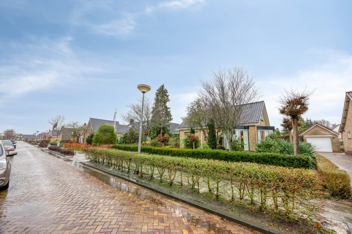 Te koop: Foto Woonhuis aan de Van Teijenslaan 26 in Nuis