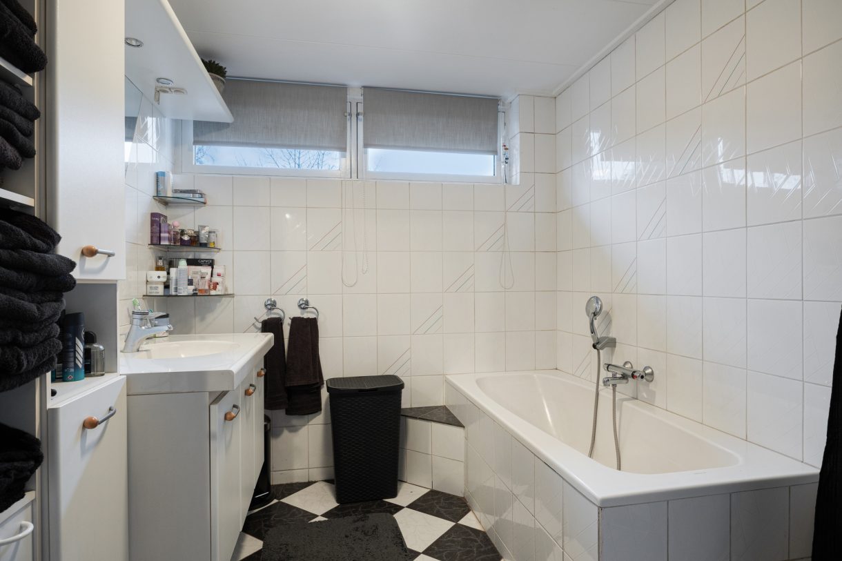 Te koop: Foto Woonhuis aan de Van Teijenslaan 26 in Nuis