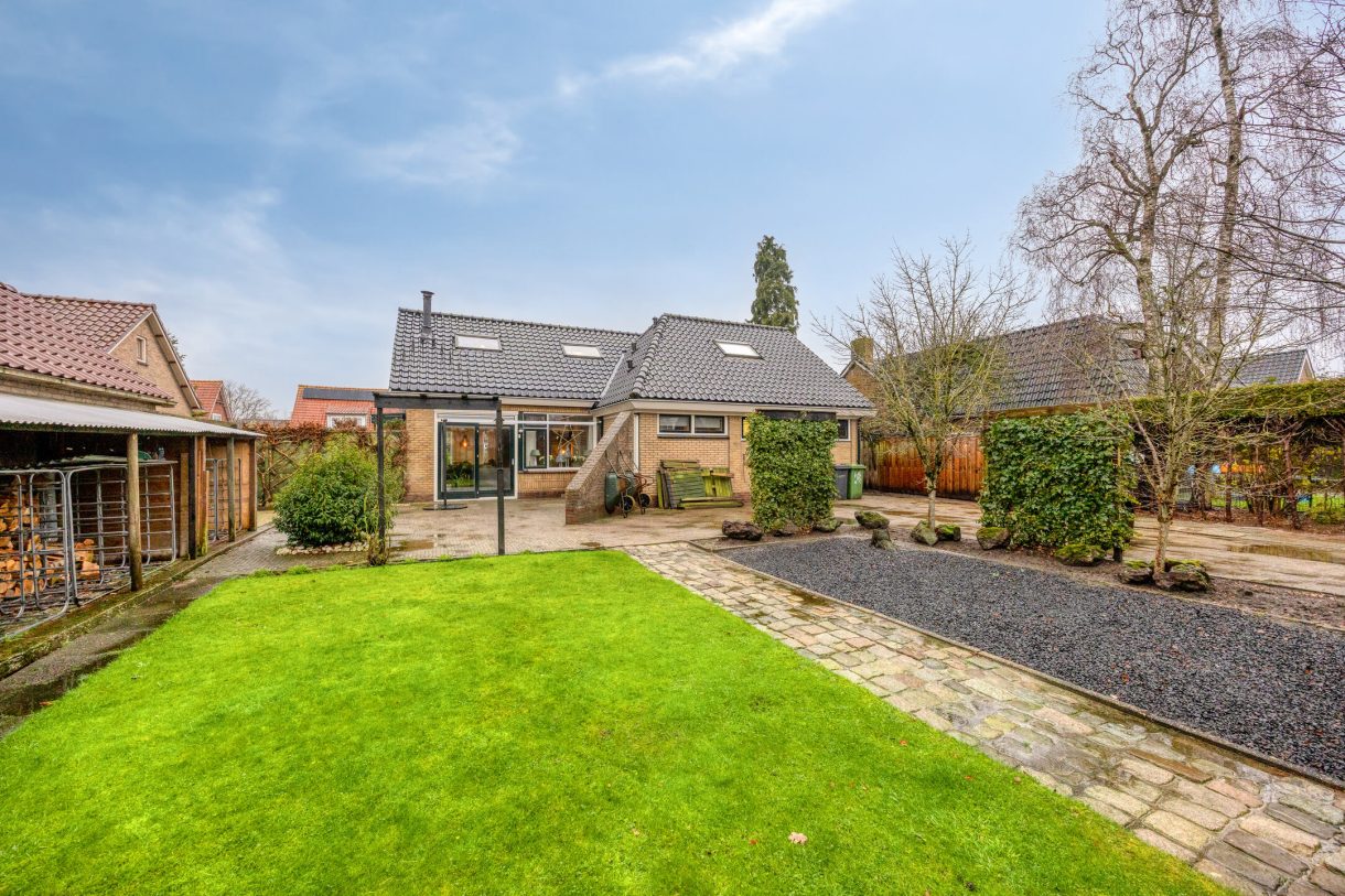 Te koop: Foto Woonhuis aan de Van Teijenslaan 26 in Nuis